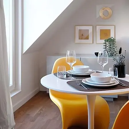 Saxx Aparthotel 3*