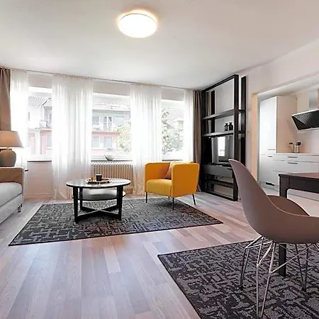Saxx Aparthotel 3*